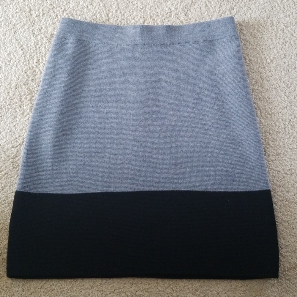 LOFT sweater knit skirt